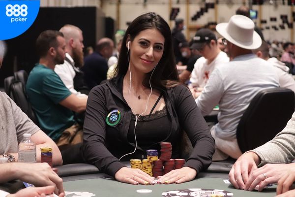 Vivian Saliba deu dicas fundamentais nas redes sociais do 888poker (Foto: Diego Ribas/PxImages)