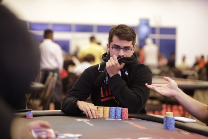 Ivan Limeira foi medalha de bronze no Sunday Million desta semana