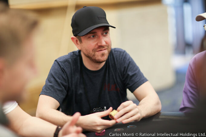 Andrew Neeme é pioneiro quando o assunto é vlogs de poker