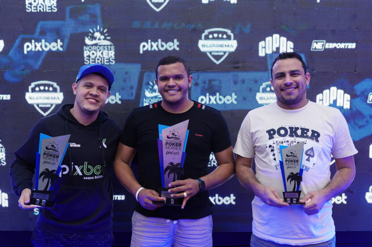 Pódio do PLO 6-Handed KO do NPS Pixbet Natal