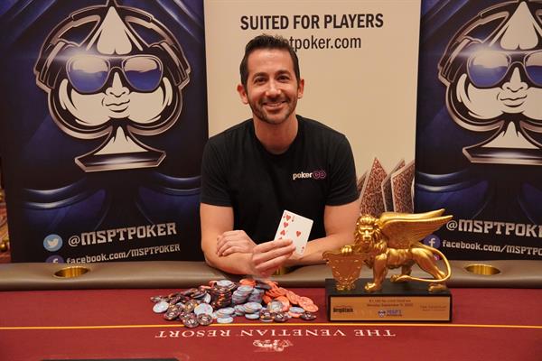 Jeff Platt terminou a competição no lugar mais alto do pódio (Foto: MSPT Poker)