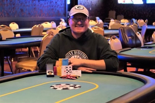 Joshua Reichard faturou mais um anel da WSOP para a conta