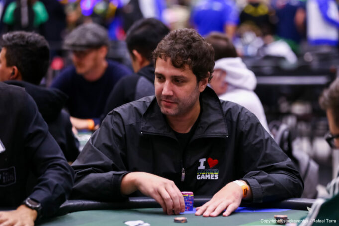 Guilherme Decourt brilhou na terça-feira (6) de WCOOP