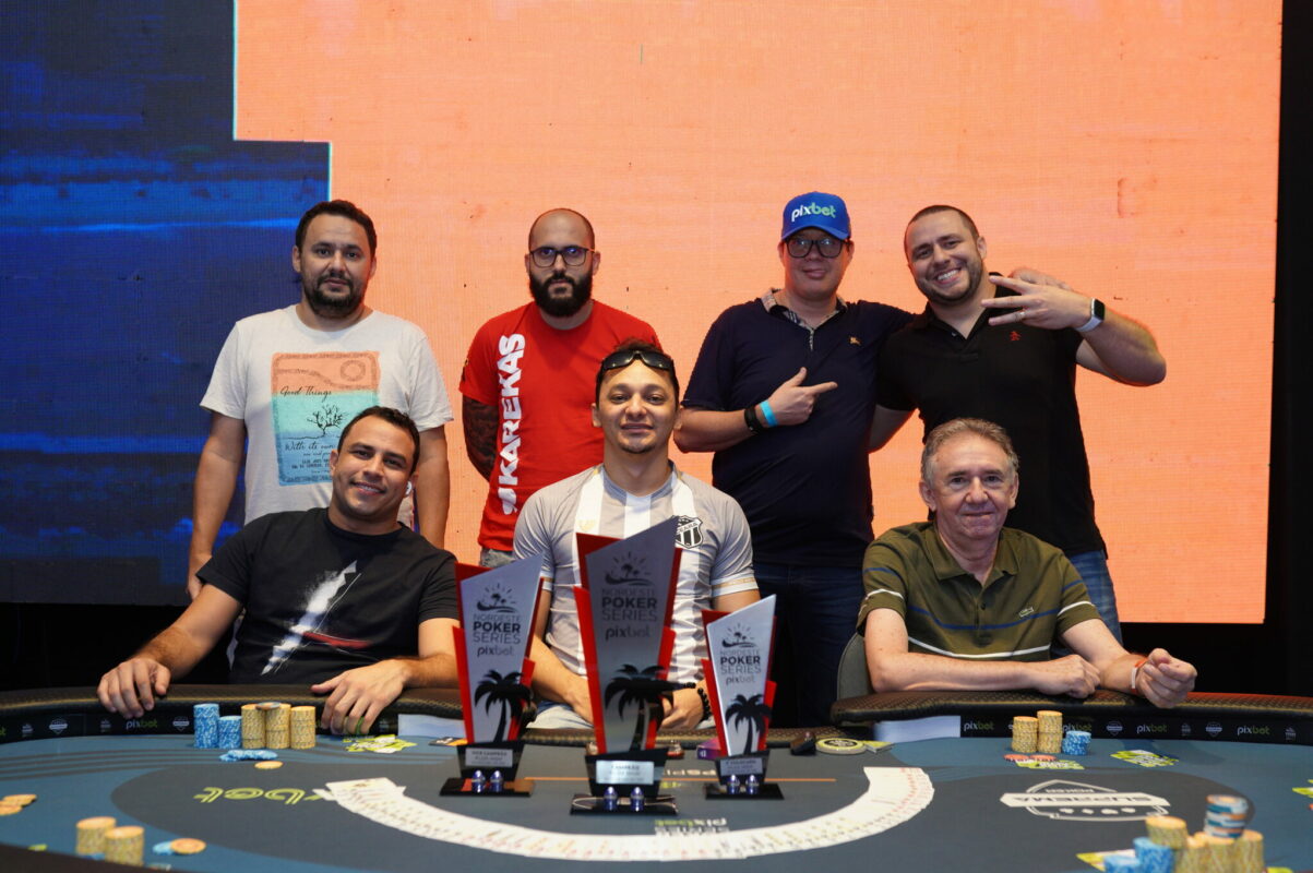 Mesa final do PLO5 6-Handed KO do NPS Pixbet Salvador