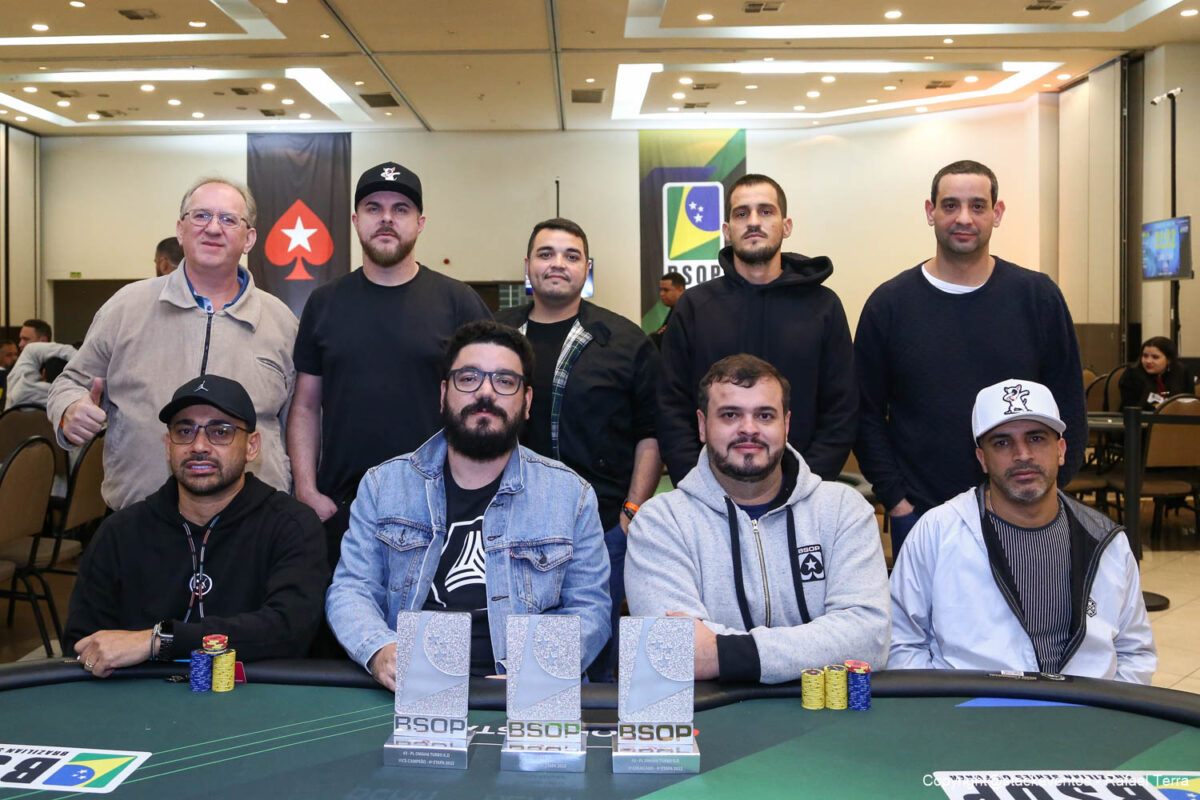 Mesa final do PL Omaha Turbo KO do BSOP Gramado