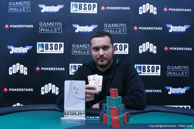 Ilyas Aliev, campeão do 1-Day High Roller do BSOP Gramado