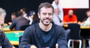 Paulo Gini terminou o primeiro Dia classificatório na ponta do chip count