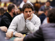 Caio Mansur juntou um grande stack no Dia 1D do Main Event