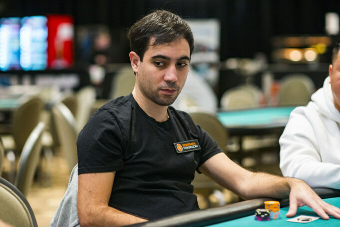 Michael Gagliano agora tem dois braceletes da WSOP (Foto: WPT)