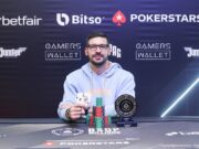 Leonardo Duarte faturou o belo troféu do BSOP Millions