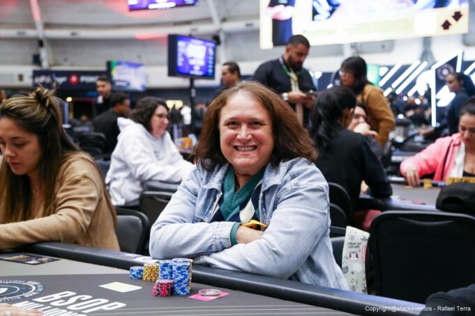 Regina Paiva lidera as classificadas no Ladies do BSOP Millions