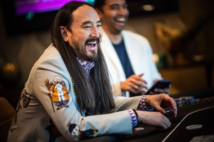 Steve Aoki respondeu algumas perguntas (Foto: WPT)