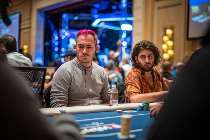 Justin Bonomo foi quem acumulou mais fichas no Dia 1A (Foto: WPT)