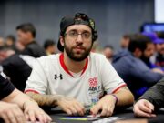 Felipe Degani avançou com um bom stack no Sunday Million