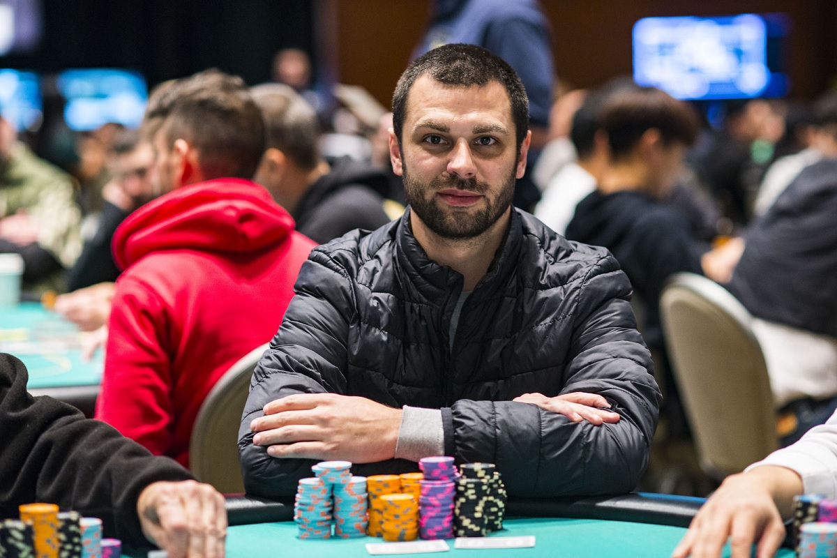 Francis Anderson foi prevenido, o que salvou seu stack (foto: Joe Giron/World Poker Tour)