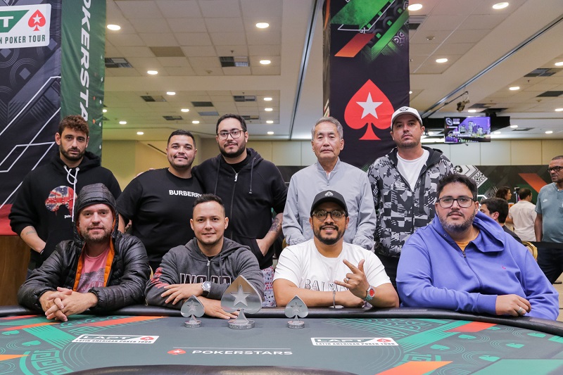 Mesa Final do Pot-Limit Omaha Turbo Bounty do LAPT Rio