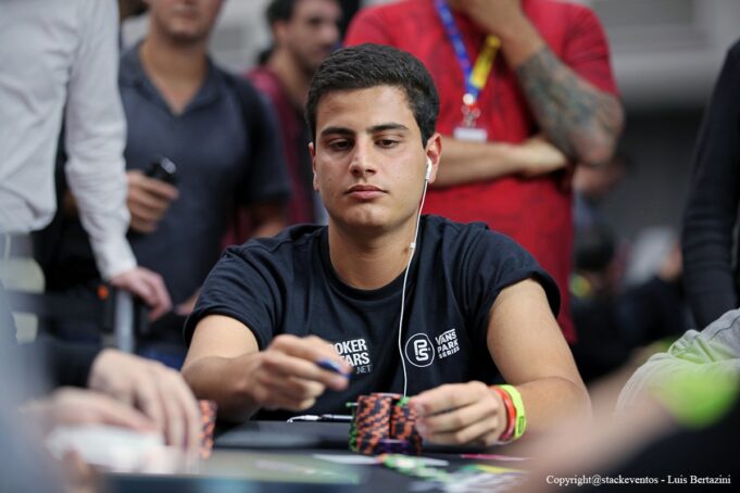 Marcelo Aziz voltou a ocupar o lugar mais alto do pódio no torneio do GGPoker