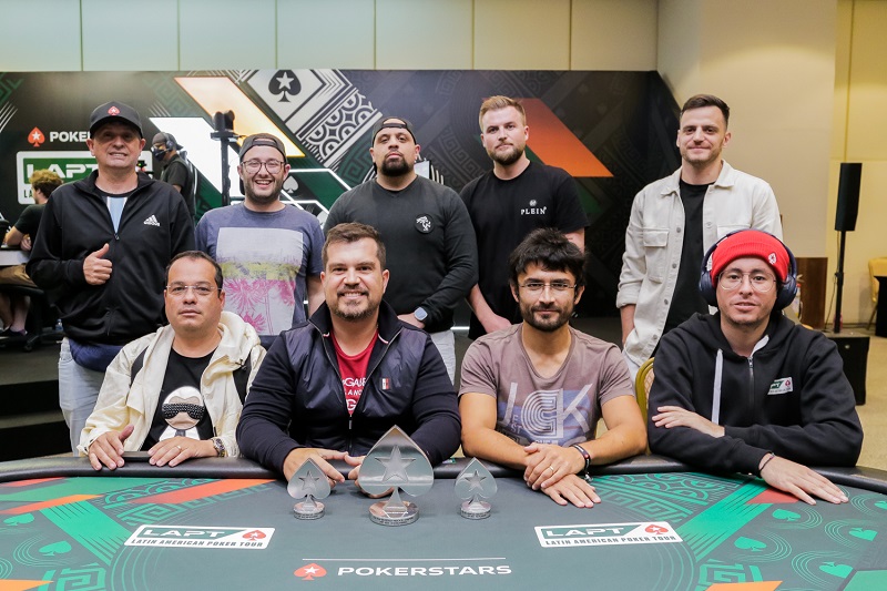 Mesa Final do DeepStack PKO do LAPT Rio