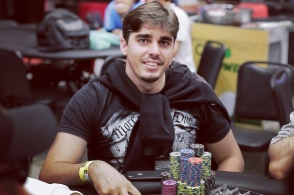 Renan Meneguetti deu show nas mesas do GGPoker