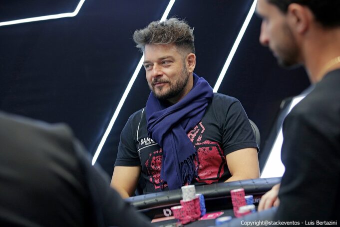 Fabiano Kovalski terá um grande stack no Dia 2 do torneio