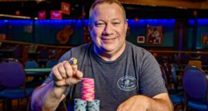 Daniel Lowery ganhou seu terceiro anel só este ano (Foto: WSOP)