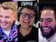 Aleks Ponakovs foram só sorrisos no momento da cravada