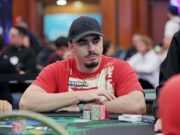 Renan Meneguetti garantiu a dobra de seu stack no BSOP SP