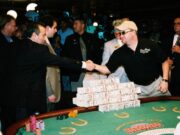 Chris Moneymaker venceu Main Event da WSOP em 2003 (Foto: Reprodução/Twitter @RobKuhn)