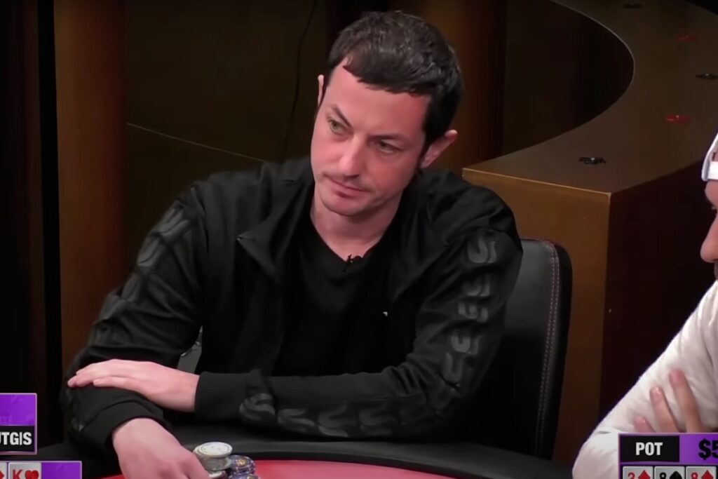 Tom Dwan venceu uma mão histórica nessa terça (30) (Foto: Reprodução/YouTube)