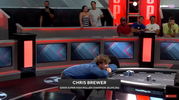 Chris Brewer ficou pasmo com o milagre que acertou (Foto: PokerGo)