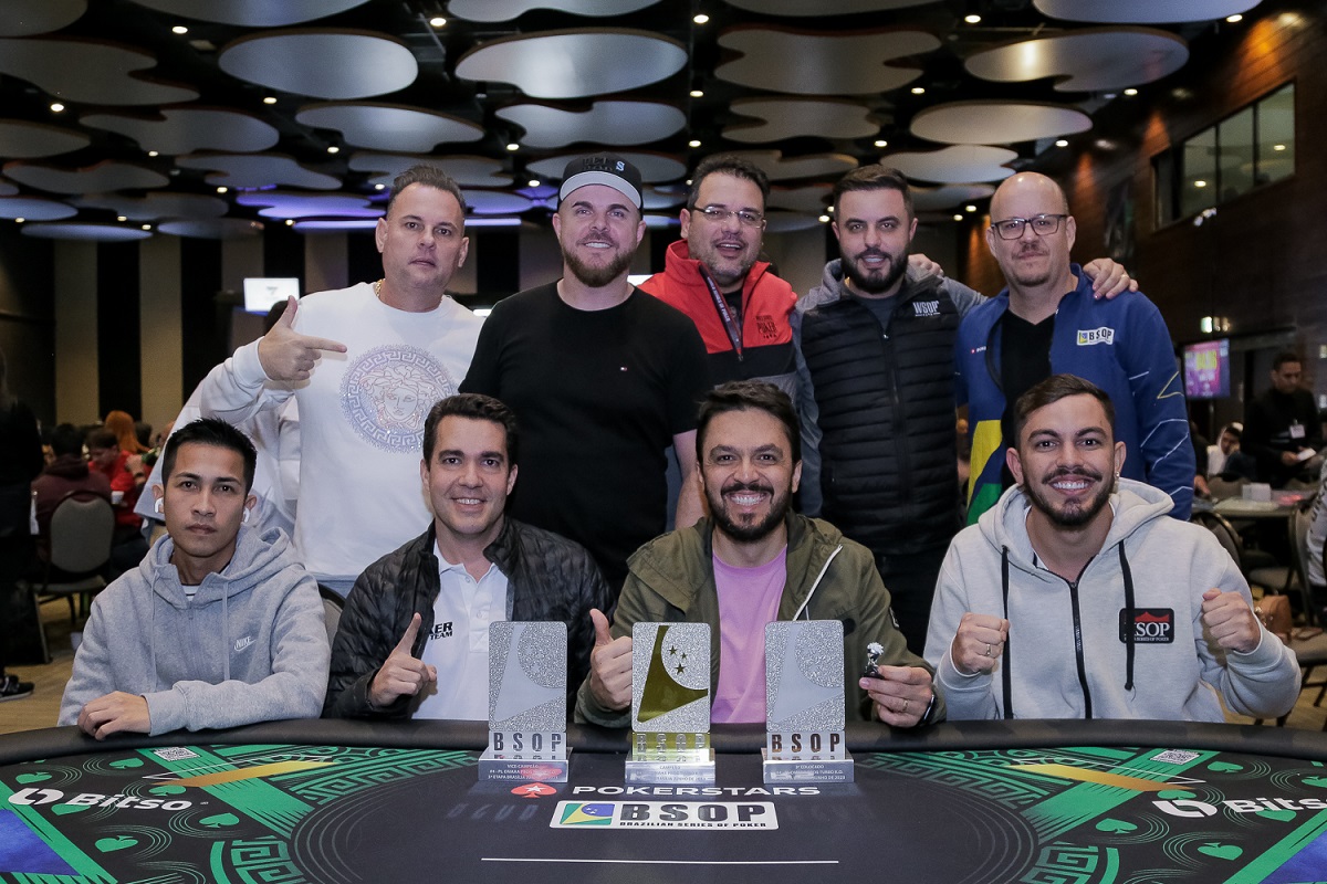 Mesa final do PLO Progressive KO Turbo do BSOP Brasília