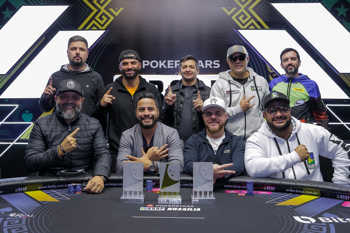 Mesa final do NLH Turbo KO do BSOP Brasília