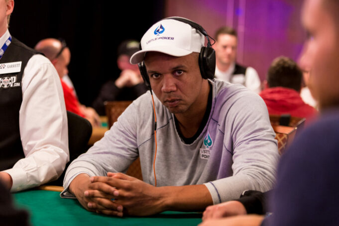 Phil Ivey ficou fora da premiação do torneio