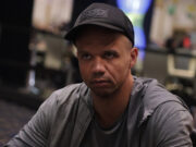 Phil Ivey tem o quinto maior stack entre os 12 sobreviventes