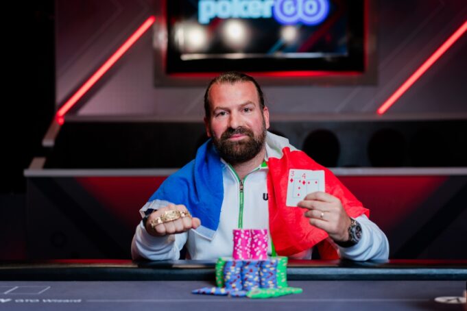 Alexandre Reard começou a mesa final na liderança e não deixou o título escapar (Foto: WSOP)