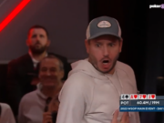 Daniel Weinman não acreditou ao ver um dos dois outs aparecer (Imagem: PokerGo)