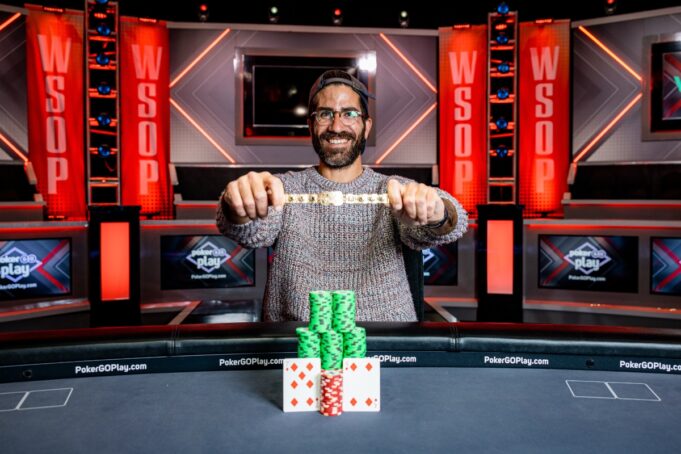 Moshe Refaelowitz levou mais de meio milhão de dólares (Foto: WSOP)