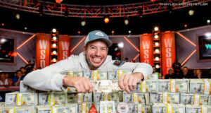 Daniel Weinman campeão do Main Event da WSOP (Foto: Hayley Hochstetler/PokerNews)