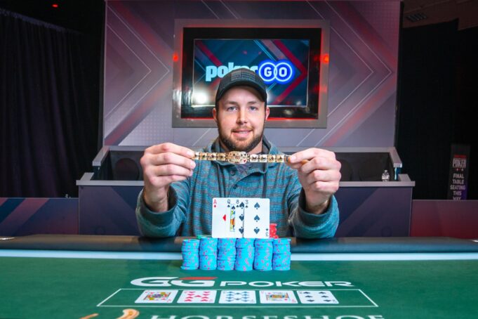 William Kopp faturou sua maior premiação na WSOP (Foto: WSOP)