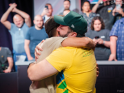 Yuri Martins e Vitor Dzivieleviski conquistaram o bracelete no mesmo ano na WSOP (Foto: Omar Sadre