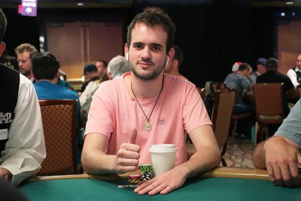 Matheus Schell tem o segundo maior stack brasileiro