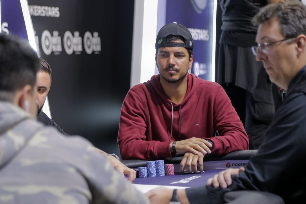 Marcelo Medeiros na mesa final do PLO 1-Day High Roller