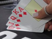 O Royal Flush é o jogo mais forte possível no poker