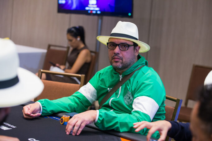 José Heraldo foi parado no heads-up no LAPT Panamá