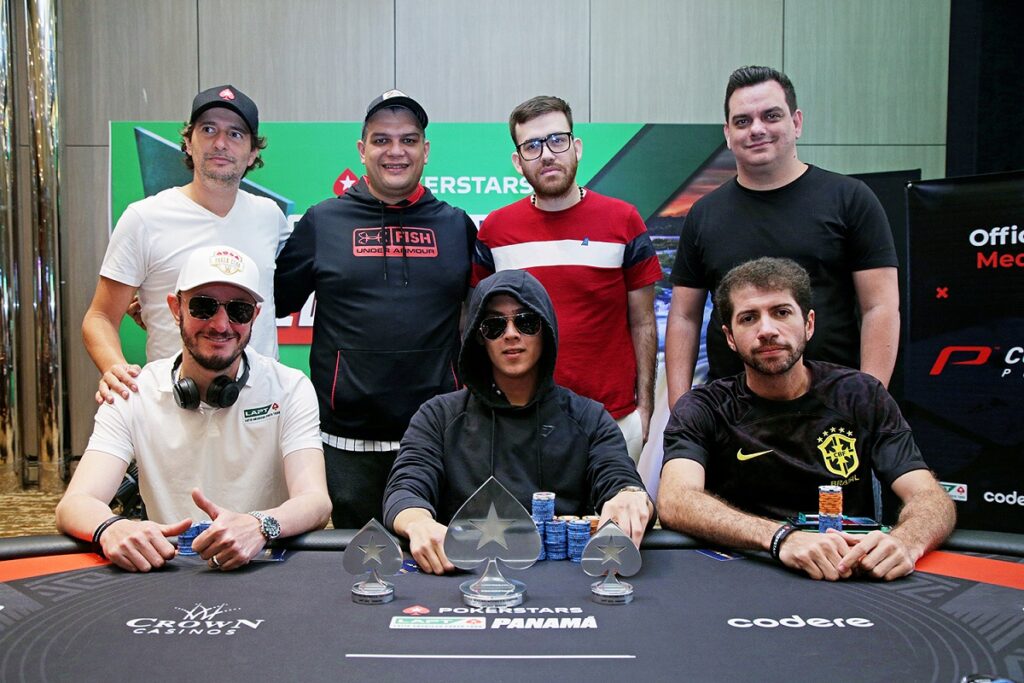 Mesa Final do 6-Max Mystery KO do LAPT Panamá