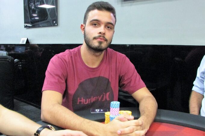 Marcello Gonçalves passou grande para o Dia Final do Sunday Million