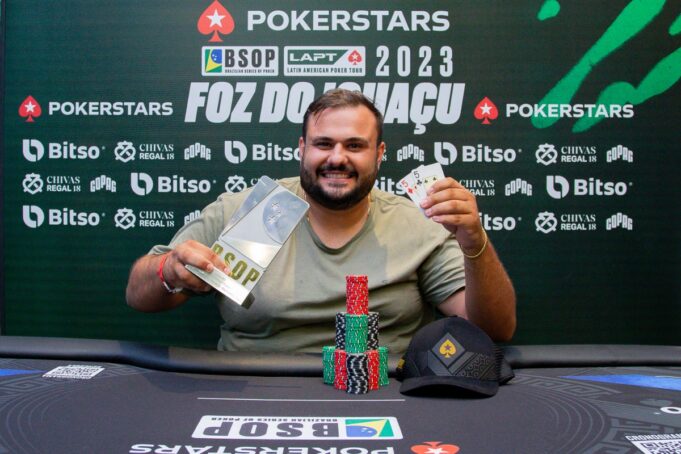 Alexandre Moraes - Campeão do Freezeout Turbo do BSOP Foz do Iguaçu