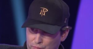 Phil Hellmuth ficou com cara de poucos amigos