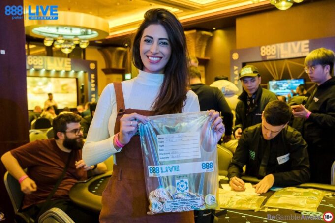 Vivian Saliba é o Brasil no Main Event do 888poker LIVE Coventry