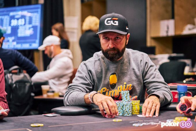 Daniel Negreanu dobrou suas fichas contra Sam Soverel em potão (foto: PokerGO)